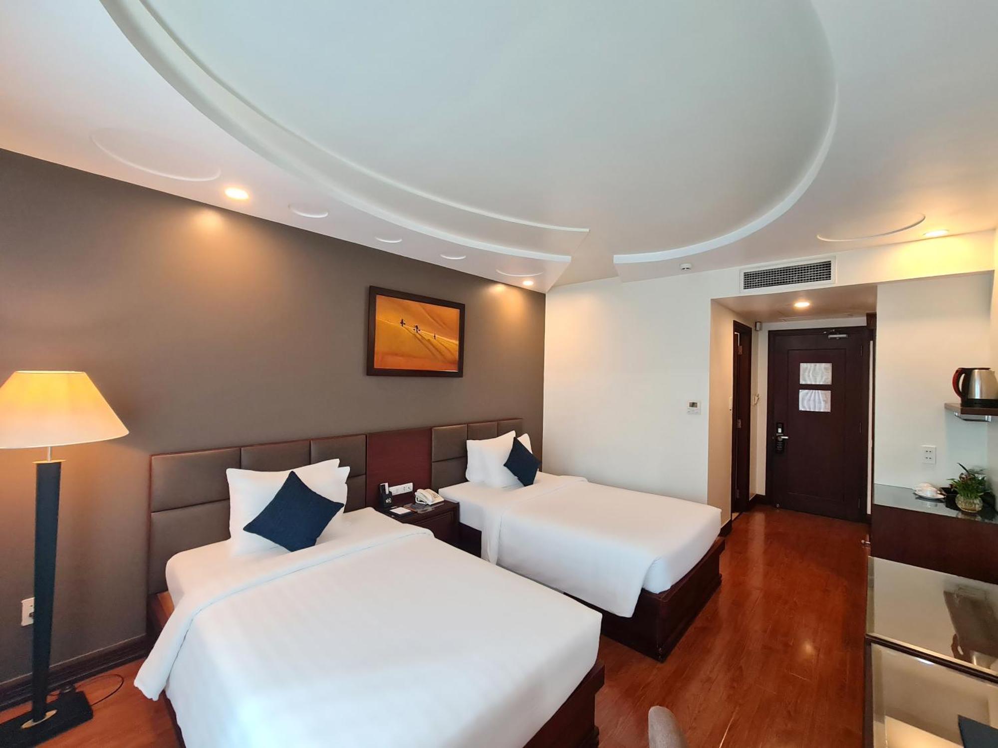 Kin Hotel Thi Sach Ciudad Ho Chi Minh  Exterior foto