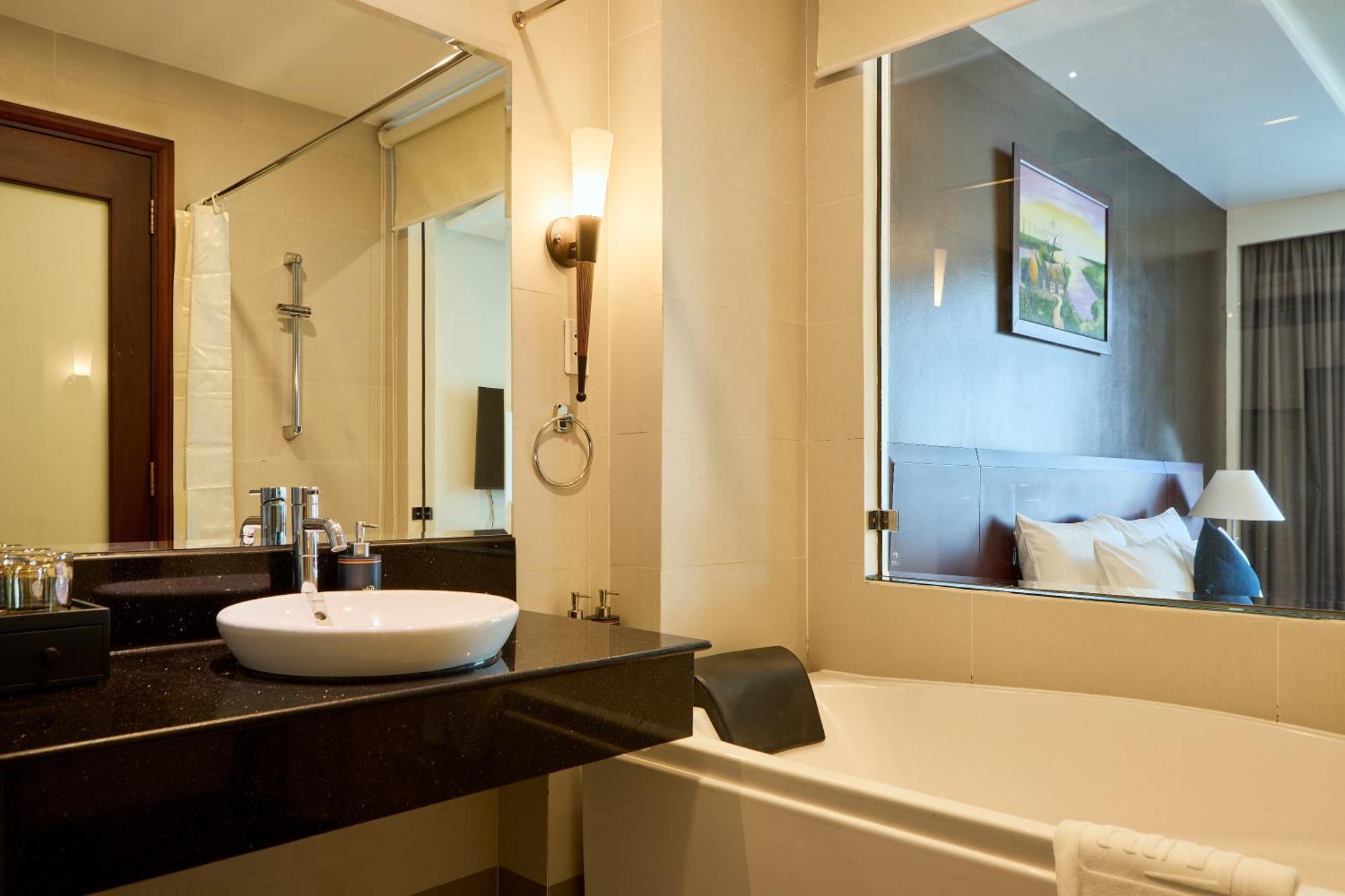 Kin Hotel Thi Sach Ciudad Ho Chi Minh  Exterior foto