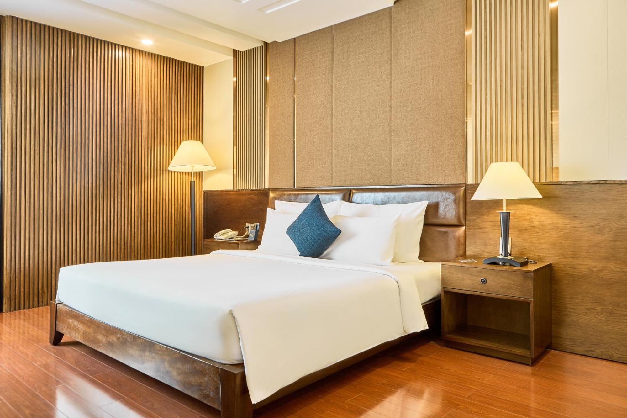 Kin Hotel Thi Sach Ciudad Ho Chi Minh  Exterior foto